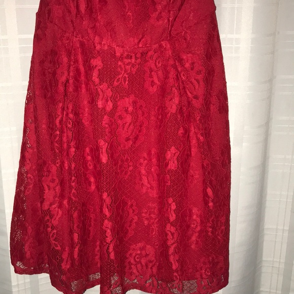 Red formal dress, Jr/youth size L - Picture 3 of 6
